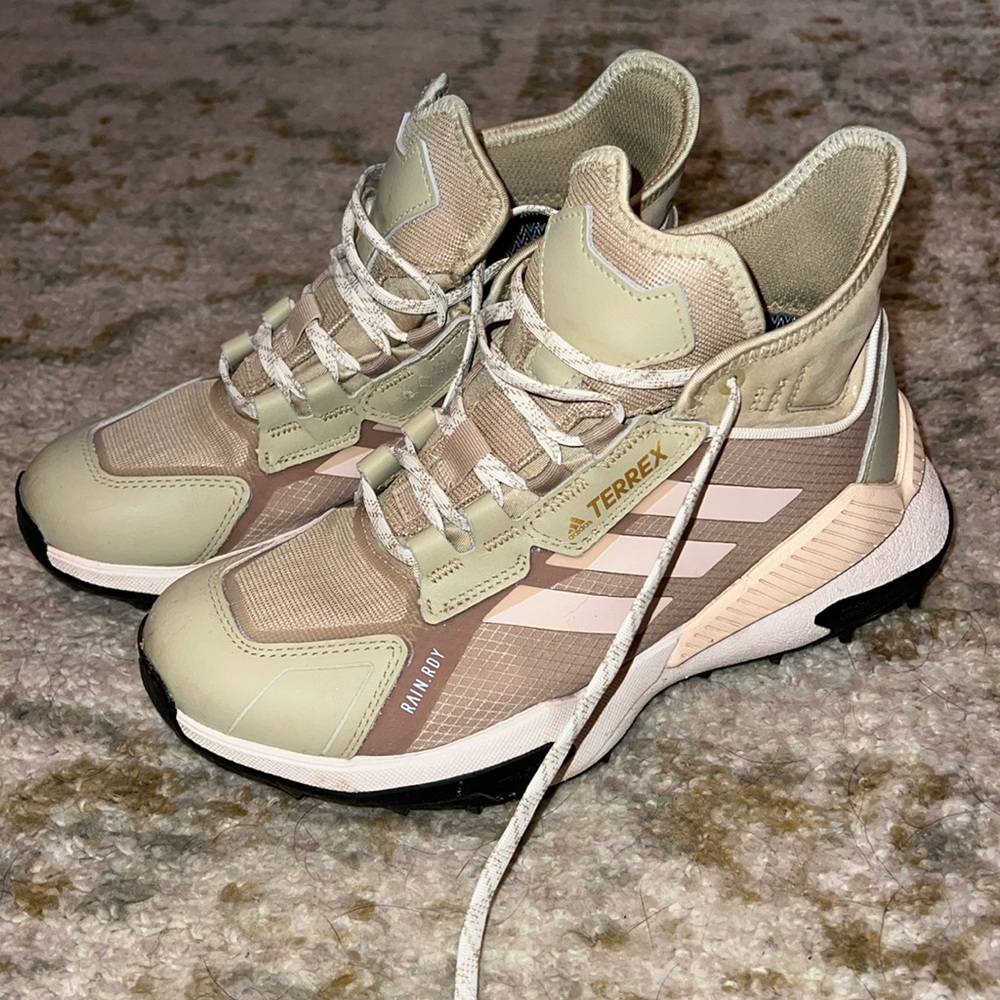 Adidas Terrex hiking shoes - size 6 worn once